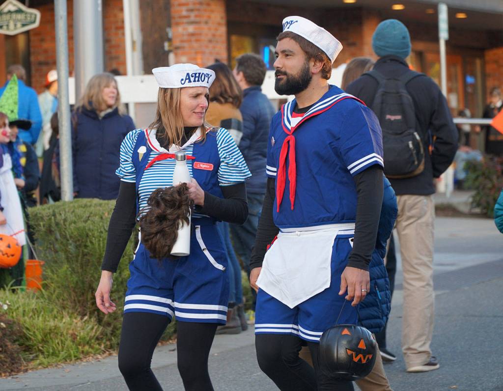 Picking pumpkins, changing faces: Snapshots of the year’s spookiest holiday on Bainbridge Island | Photo gallery