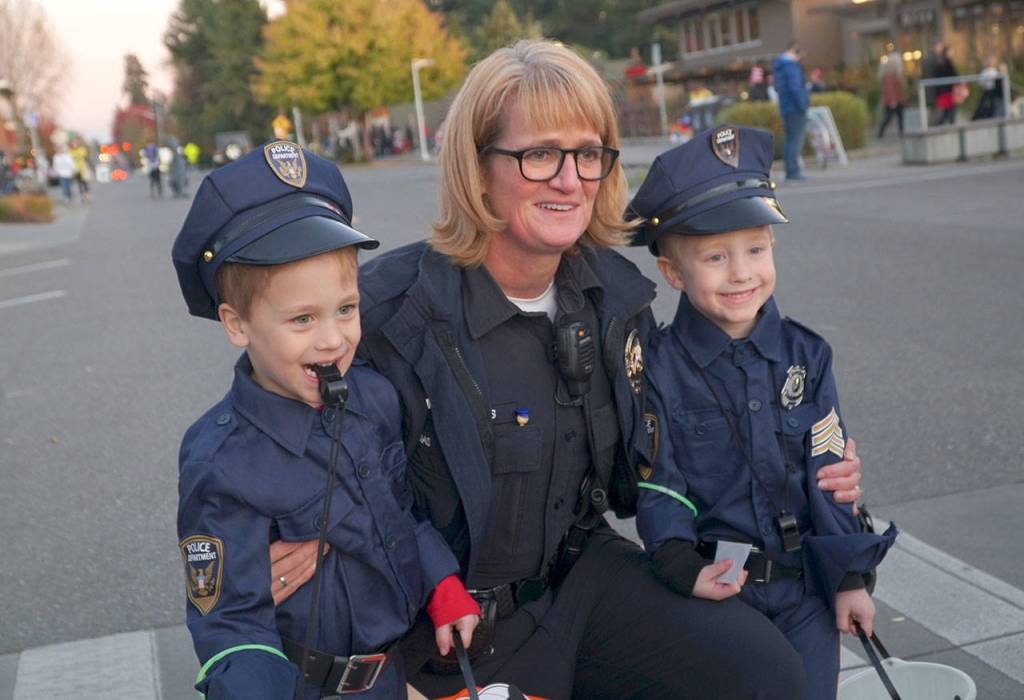 Picking pumpkins, changing faces: Snapshots of the year’s spookiest holiday on Bainbridge Island | Photo gallery