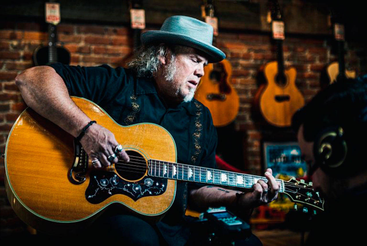 Photo courtesy of the Treehouse Café | Curtis Moore will perform a special free one-night-only concert at the Treehouse Café from 7 to 9 p.m. Saturday, Dec. 7.