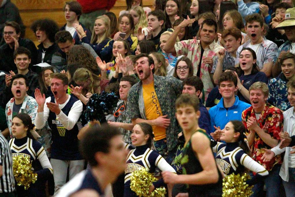 Bainbridge boys fight to a basketball win against Rough Riders | Photo gallery