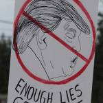 Trump impeachment rally draws big crowd | Photo gallery