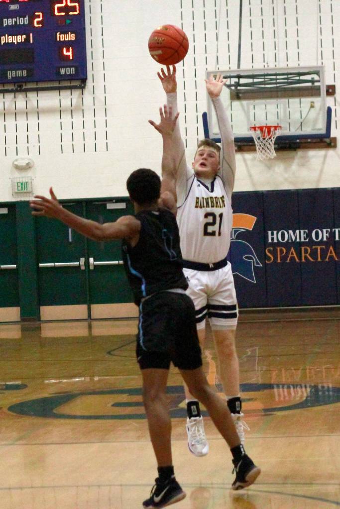 BHS boys down 59-52 against Chief Sealth in basketball | Photo gallery