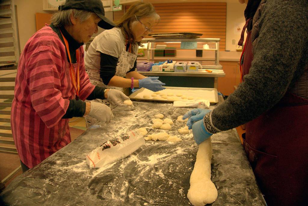 More mochi moments: Annual New Year’s gathering returns to Woodward Middle School | Photo gallery