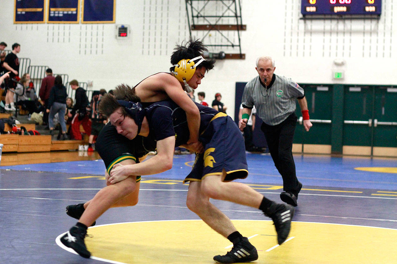 Spartan wrestlers falter in Senior Night doubleheader | Photo gallery