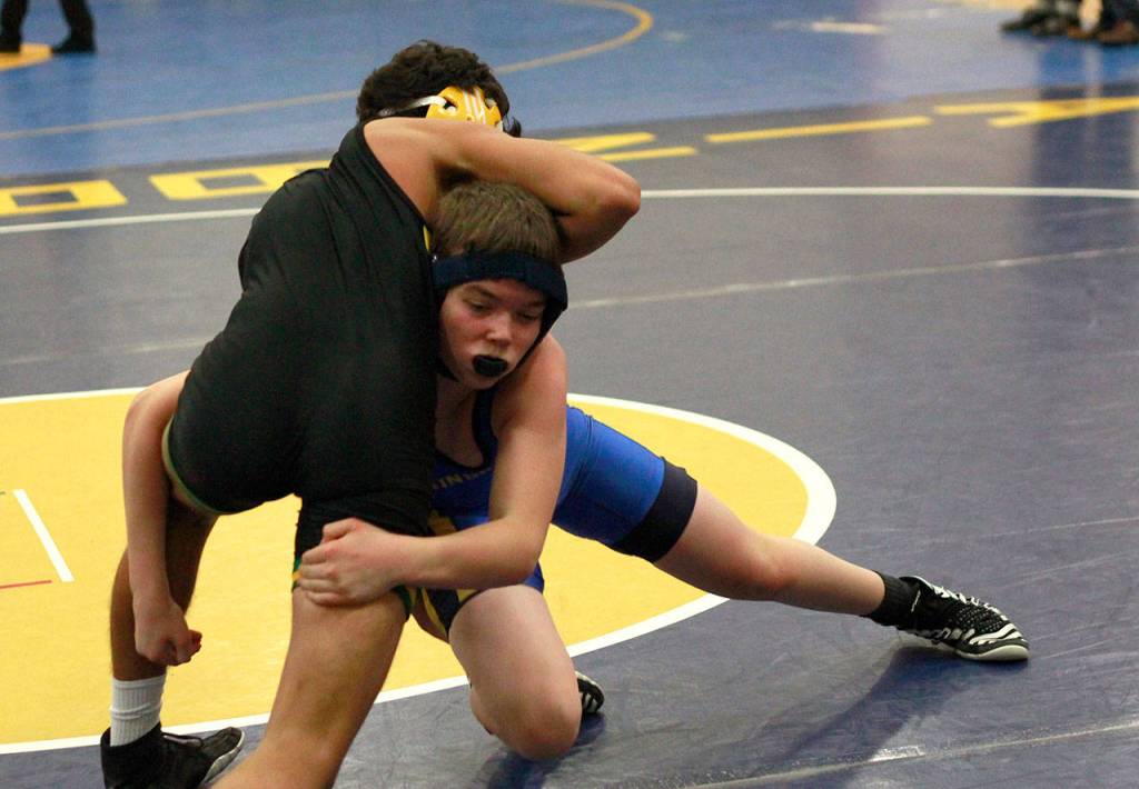 Spartan wrestlers falter in Senior Night doubleheader | Photo gallery