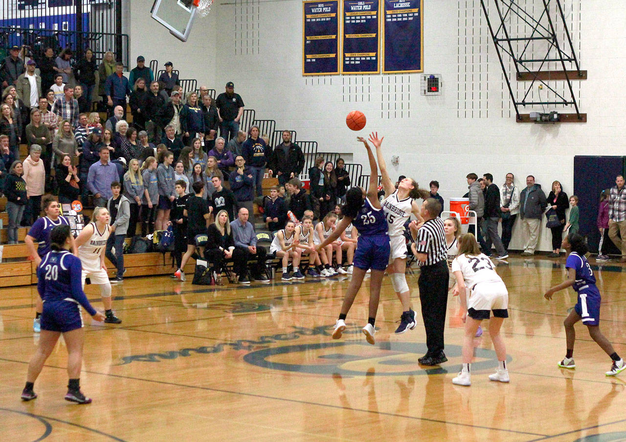 Sweet Senior Night sweep: Island girls best Ingraham 67-40 | Photo gallery