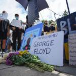 Gallery | Youth-led memorial demonstration takes to Winslow streets