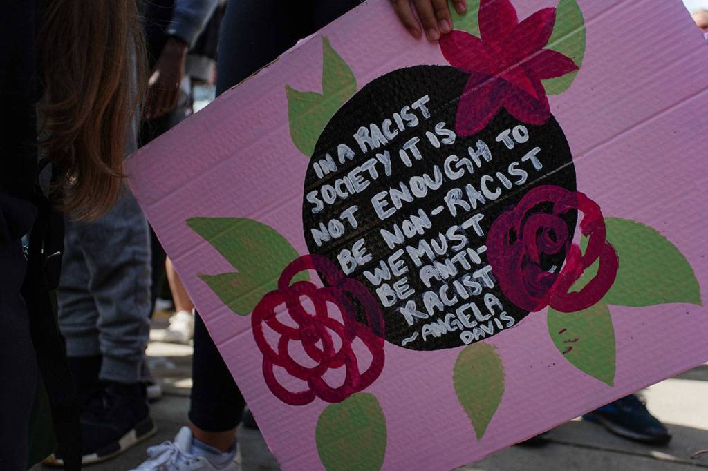 Gallery | Youth-led memorial demonstration takes to Winslow streets