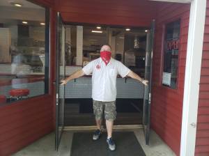 Bainbridge pizzaiolo opens new restaurant in Kingston