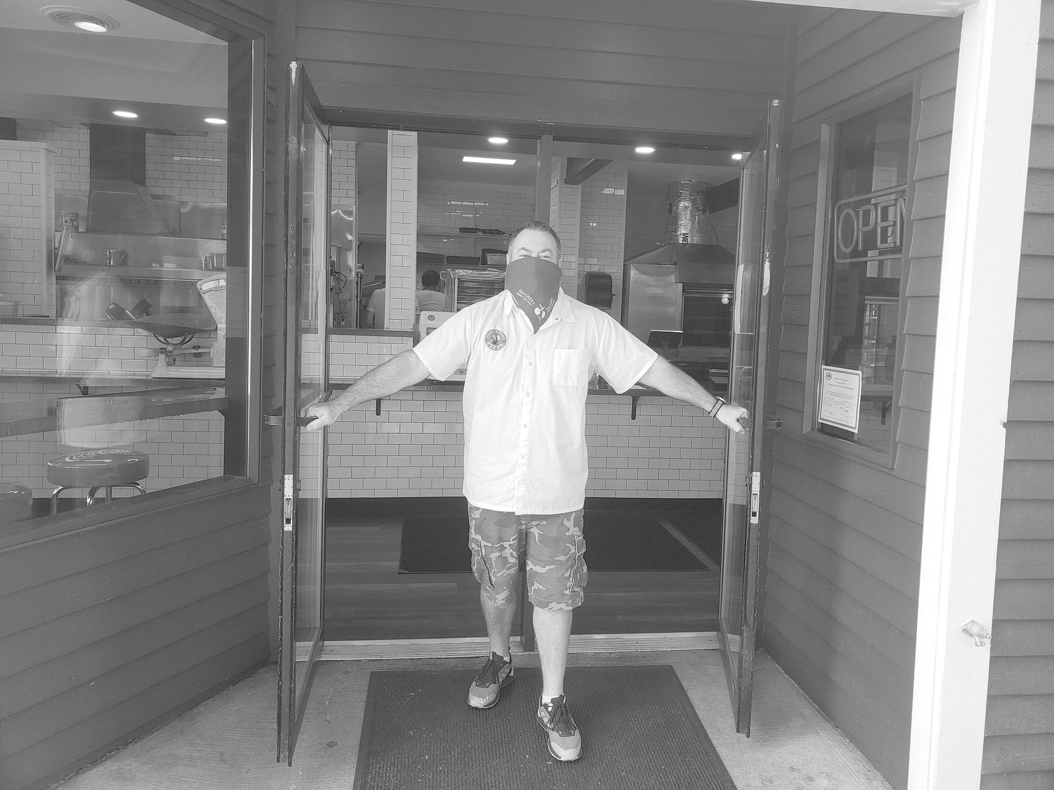 Bainbridge pizzaiolo opens new restaurant in Kingston