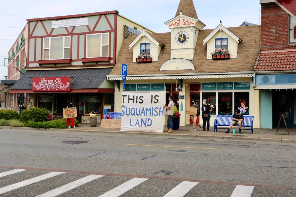 Suquamish Tribe upset Poulsbo officer reinstated; protests set