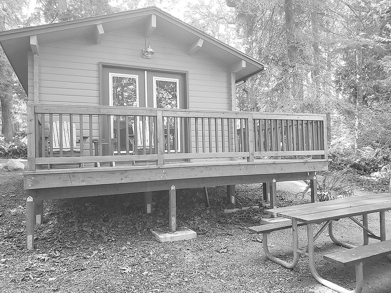 BI council considers reimbursing up to $91K in parks expenses