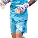 Sounders goalie building ‘dream home’ in Blakely Harbor