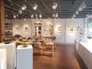 BI arts leader to pursue more virtual services