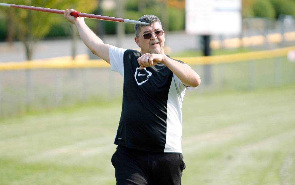 Jon Claymore works on his form during his attempt to set the top distance World Masters Virtual Challenge on Sept. 30.