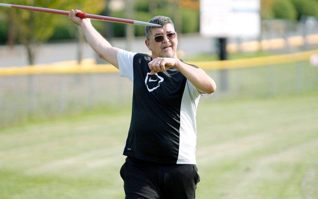 Jon Claymore works on his form during his attempt to set the top distance World Masters Virtual Challenge on Sept. 30.