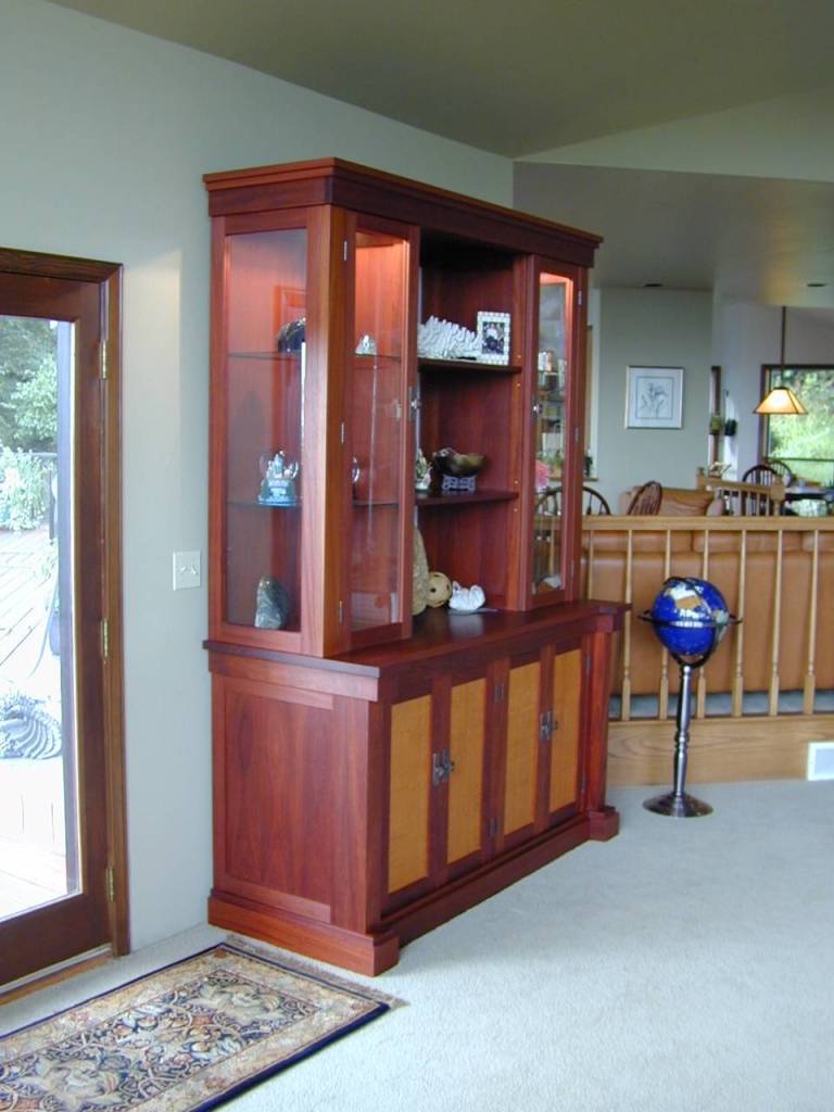 Richard Oetting made this China cabinet