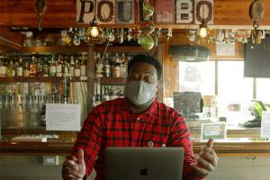 Seattle Kraken radio voice Everett Fitzhugh takes a break at the Brass Kraken during a visit to Poulsbo. (Photo courtesy Seattle Kraken)