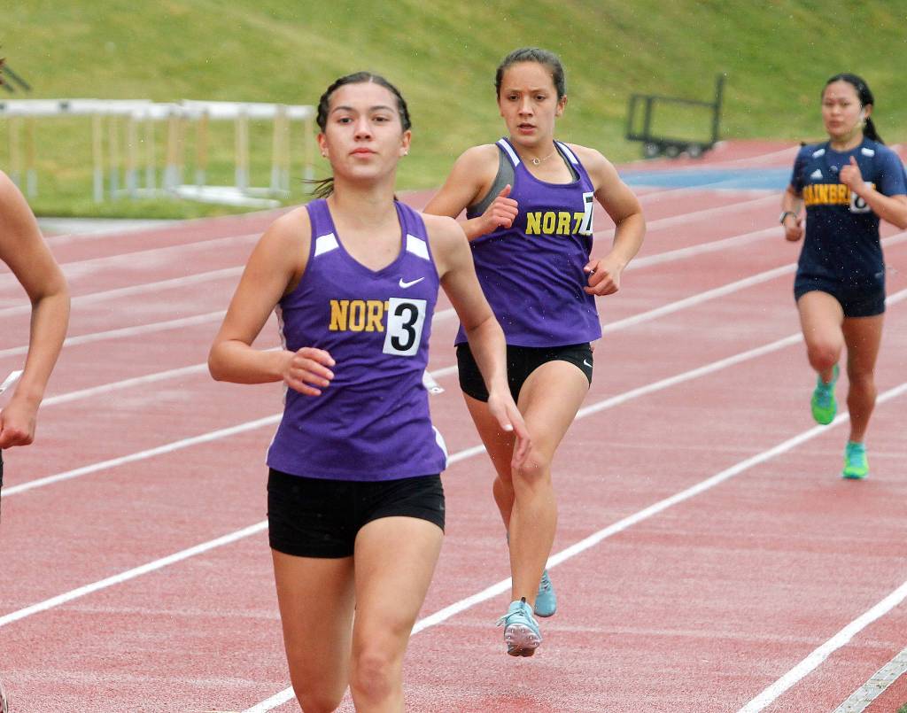 North Kitsaps Genesi Funston and Salix Wartes-Kahl finished fourth and five respectively in the 800. (Mark Krulish/Kitsap News Group)