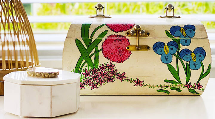 Vintage wooden handbag found in incinerator room trash pile in New York apartment building.