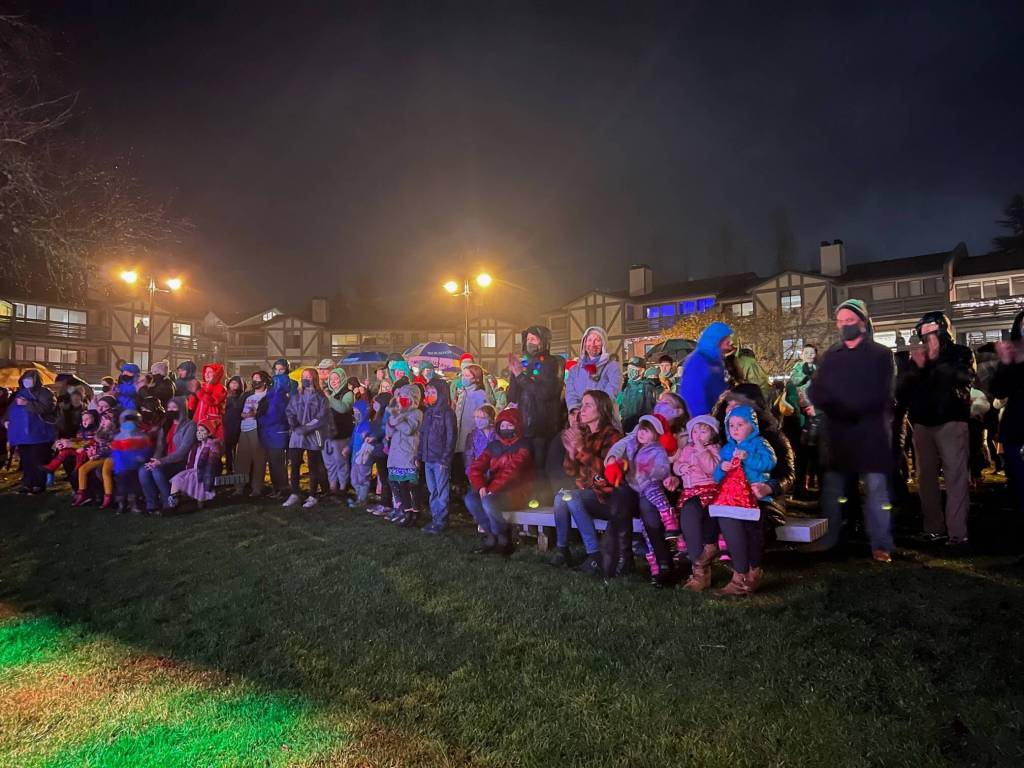 Heavy rain did not deter the more than 200 people who attended the Annual Tree Lighting.