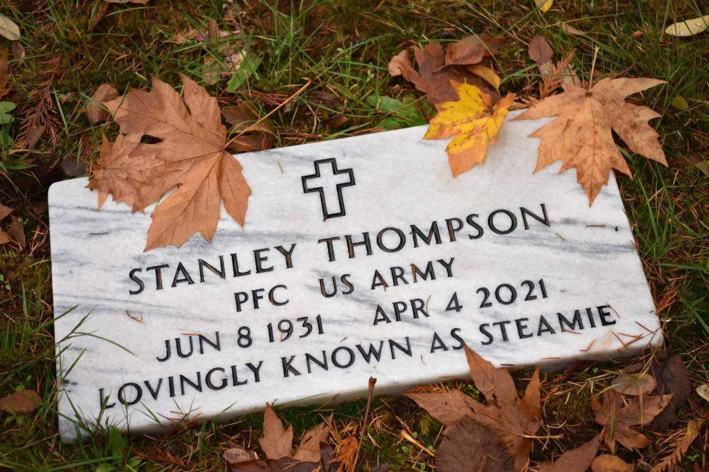 Tombstone of World War II veteran Stanley "Steamie" Thompson in Seabold Cemetery.