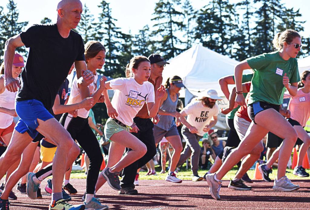 People of all ages ran the mile.