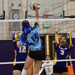 Teegan DeVries helped lead the Vikings to a second-set victory. Nicholas Zeller-Singh/Kitsap News Group Photos
