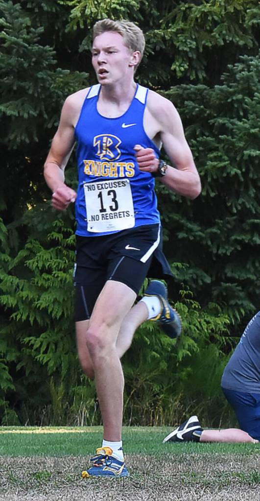 Bremertons Dallin Anderson finishes second in the boys division.
