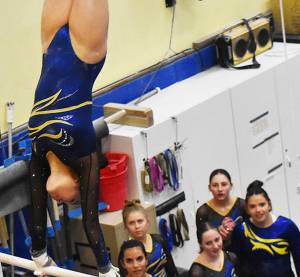 Nicholas Zeller-Singh/Kitsap News Group Photos
Spartan Jade Bereman wins all-around with 34.7 points.
