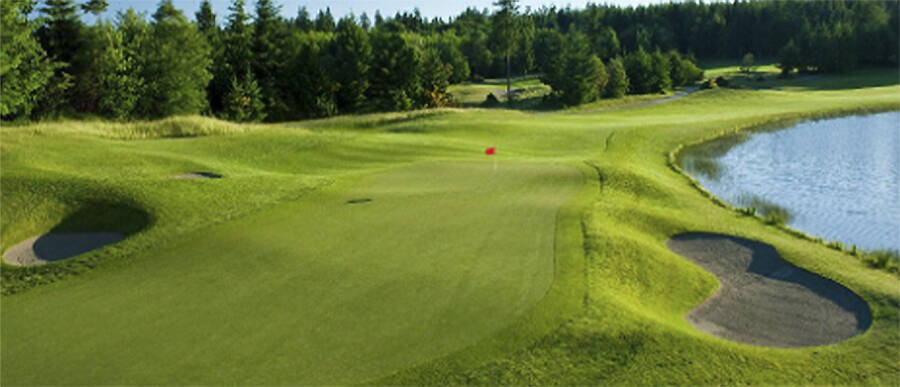 The 18th is its signature hole with water, sand traps and challenging hills around the green.