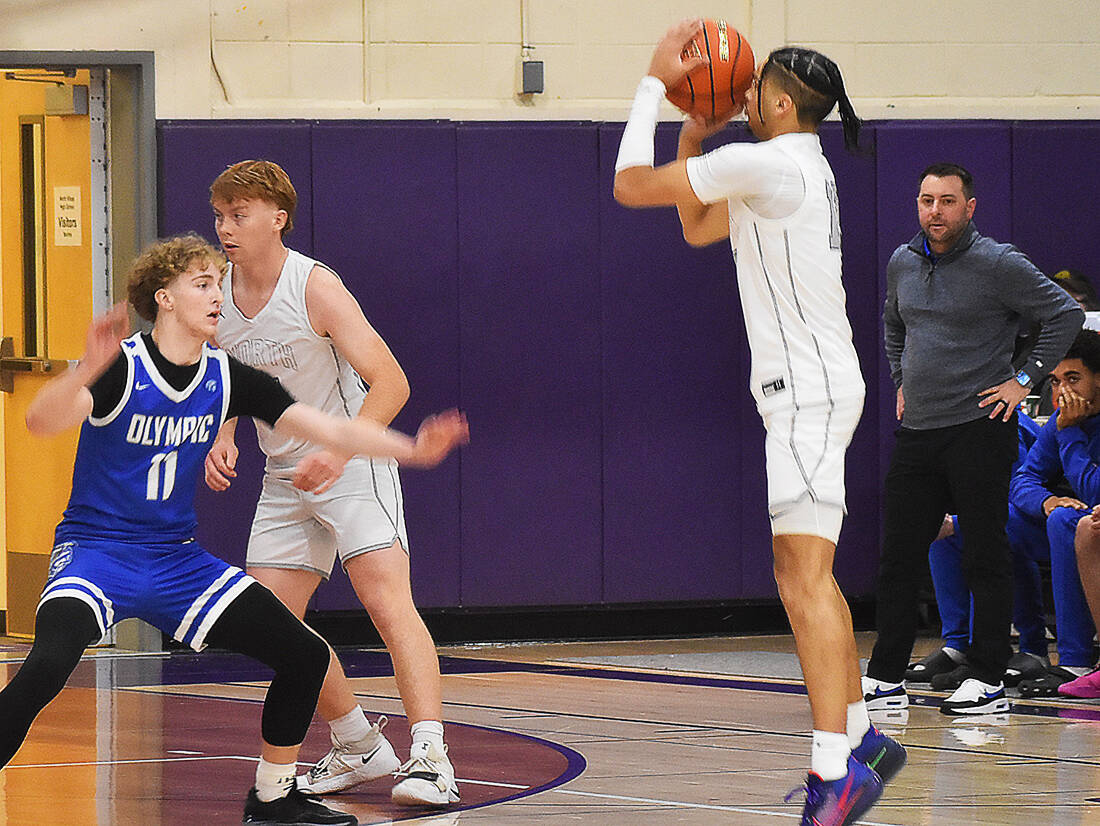File photo
Harry Davies commits to Central Washington University.