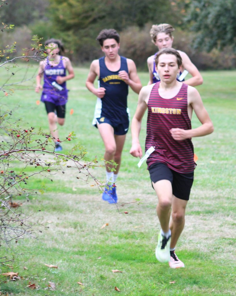 Kingstons Micah Richards leads his group of runners around the corner in the middle of a race.