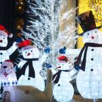 Steve Powell/Kitsap News Group photos
If youre dreaming of a White Christmas, it needs to snow - man. Speaking of that, snowmen seem to be more popular on Bainbridge Island than either Santa Claus and his reindeer or nativity scenes with the manger when it comes to decorating for the holidays.