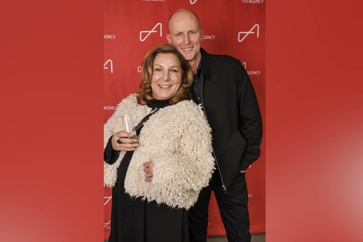 Mark Middleton started his real estate career in 2005, while Suzy, one of Washingtons first accredited home staging professionals, brought valuable interior design skills, enhancing their client success.